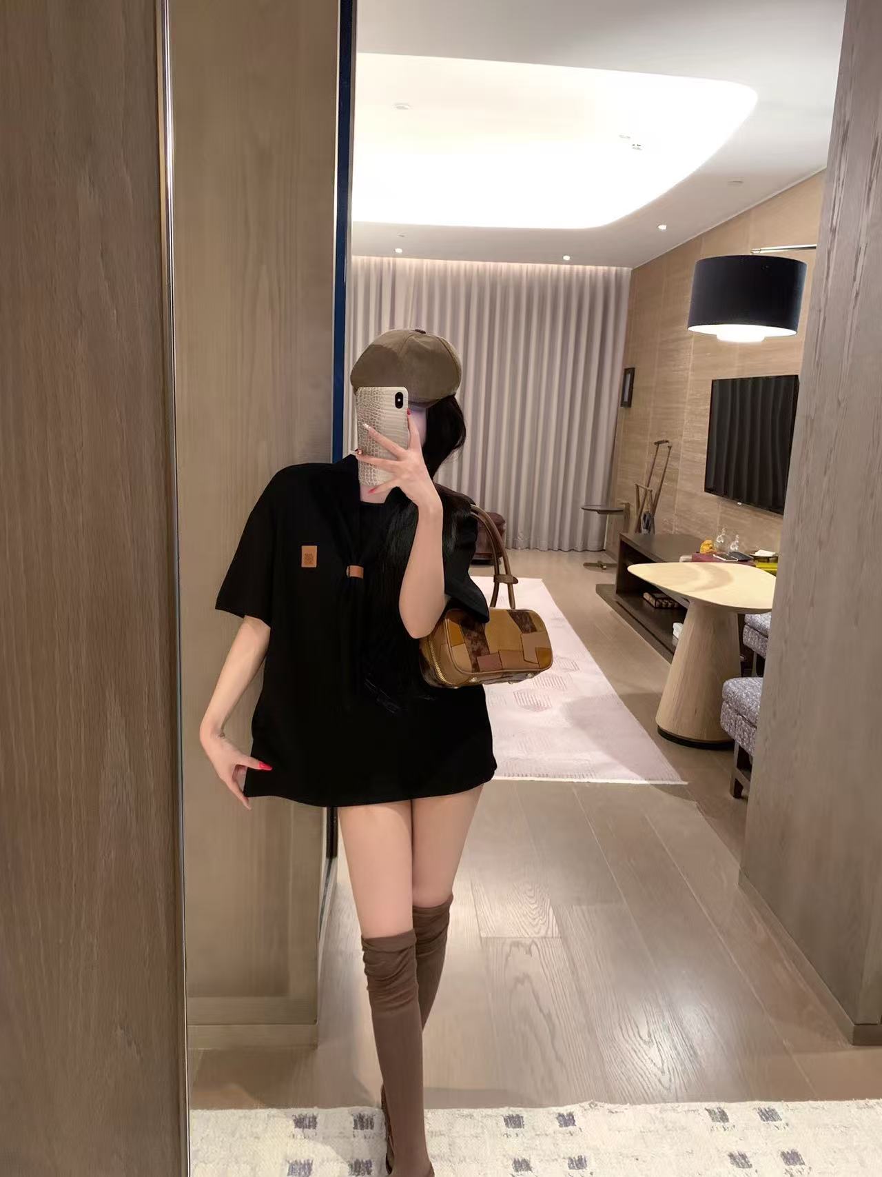 L0WEWレースアップTシャツ【50％割引+送料無料】【50％割引+送料無料】