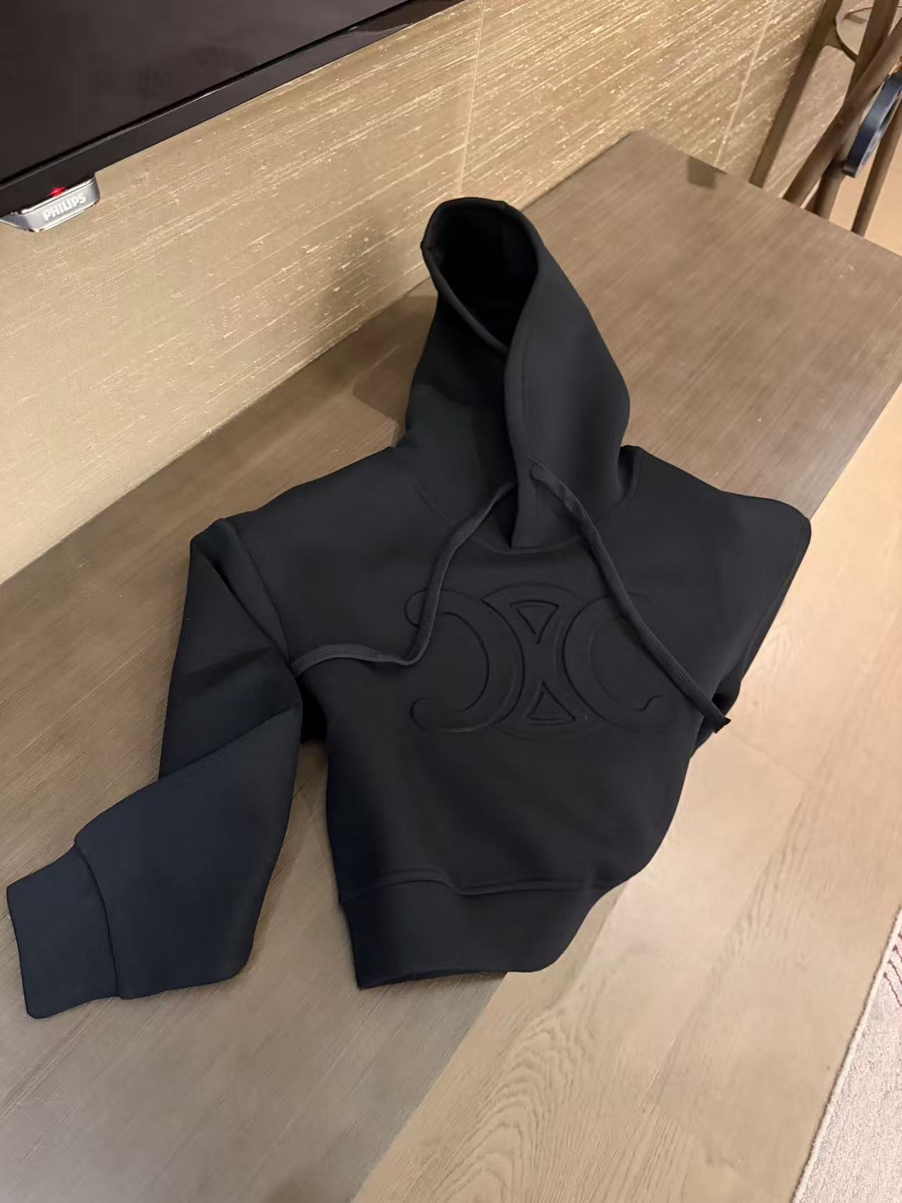 CEL1NE 凱旋門パーカー【50%割引+送料無料】