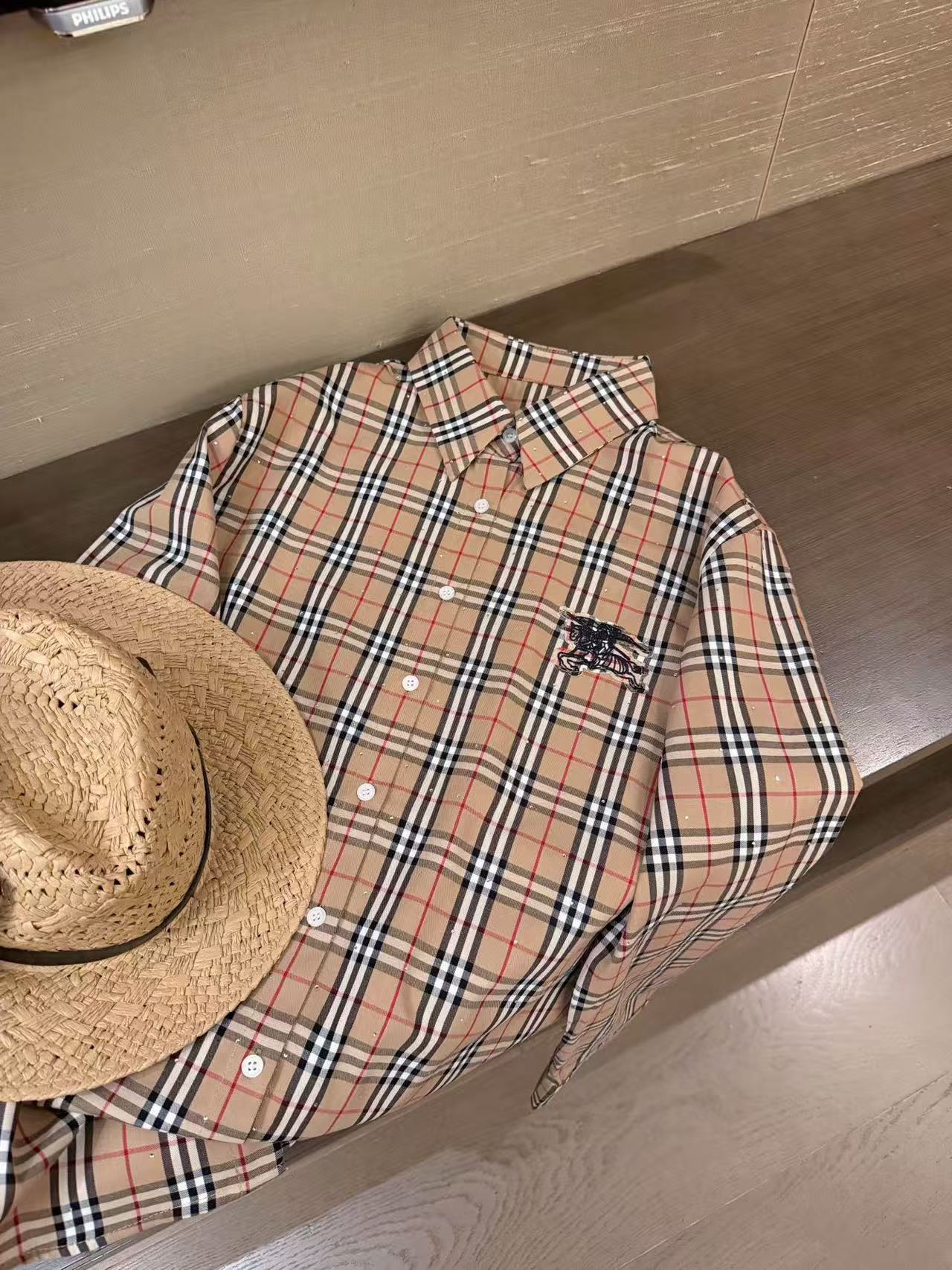 BUR8ERRY ウォーホース チェック柄 ラインストーン シャツ【50％割引+送料無料】