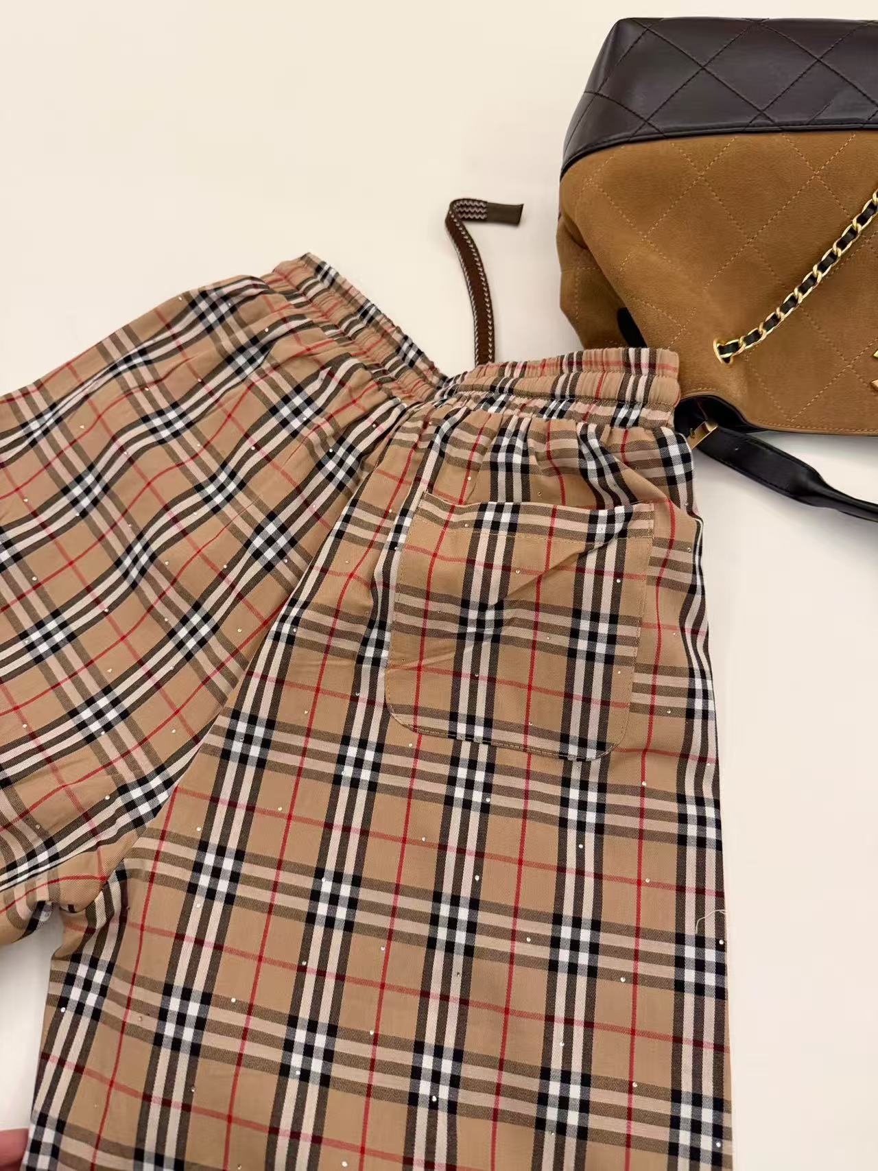 BUR8ERRY チェック柄カジュアルパンツ【50％割引+送料無料】