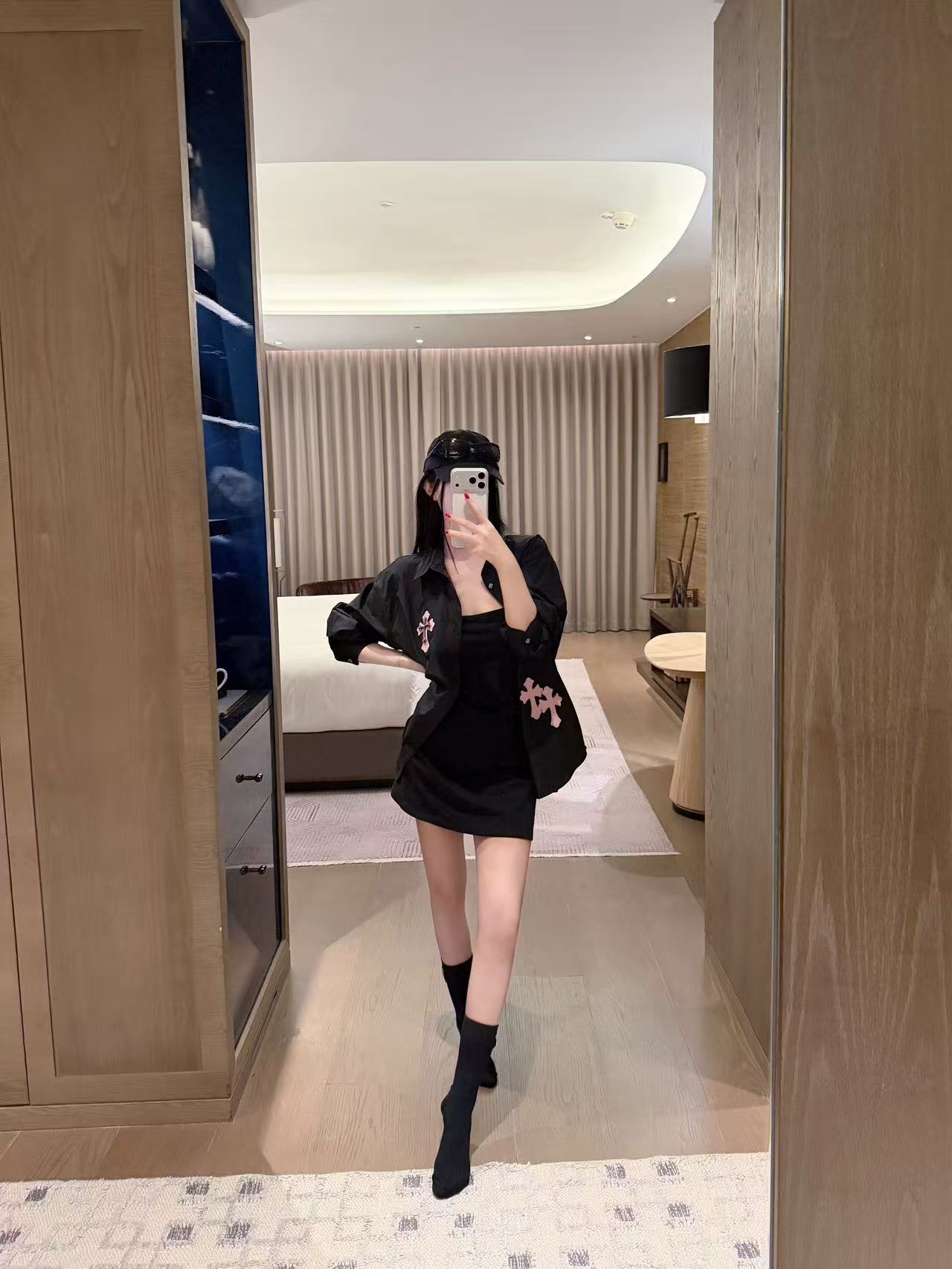 Chr0me Hearts 刺繍シャツとソックスのツーピースセット【50％割引+送料無料】