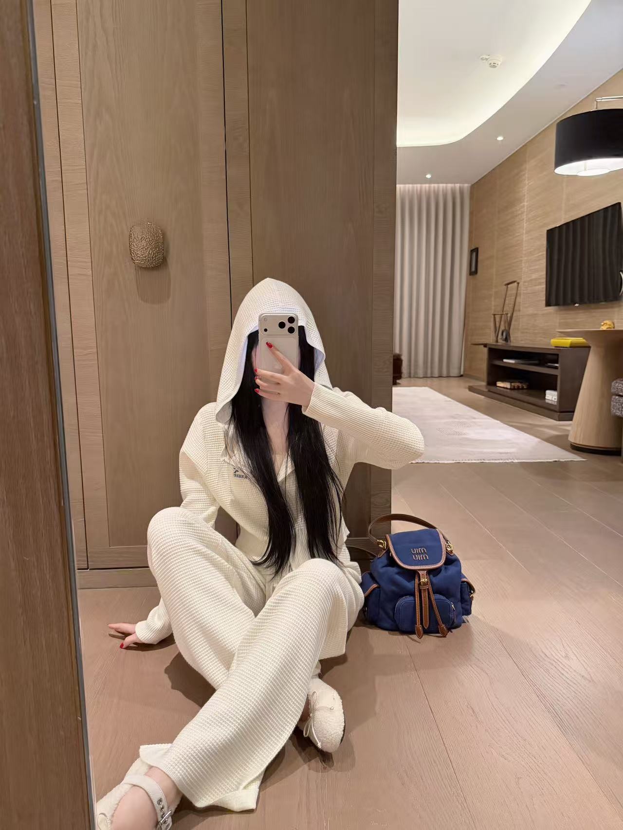 BUR8ERRY ウォーホース パーカー + パンツ ツーピースセット【50％割引+送料無料】