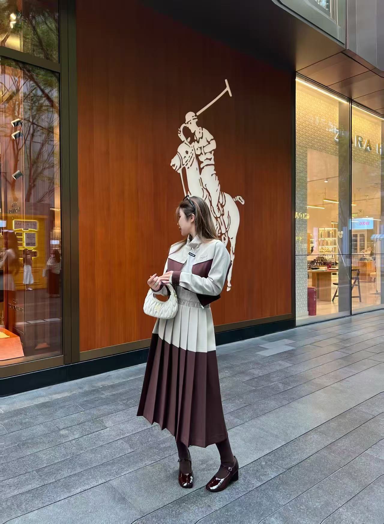 M1UM1U カラーブロックジャケット+スカート ツーピースセット【50%割引+送料無料】