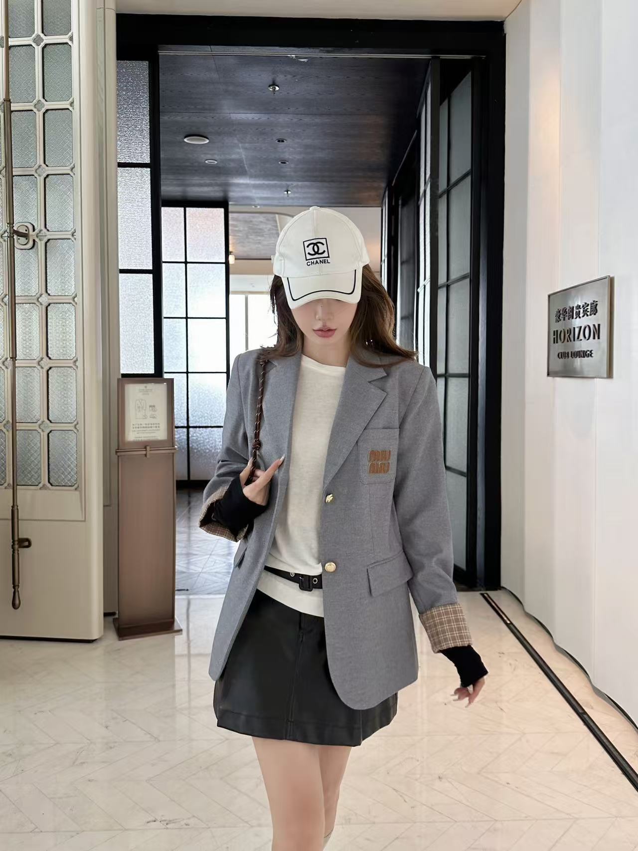 M1UM1U ミニマリスト レター スーツ ジャケット【50%割引+送料無料】