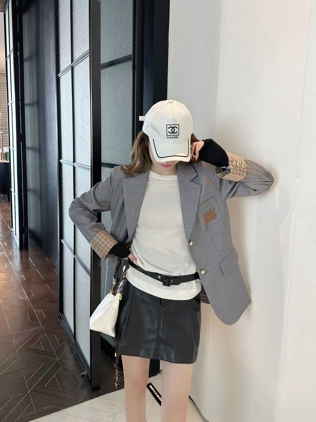 M1UM1U ミニマリスト レター スーツ ジャケット【50%割引+送料無料】