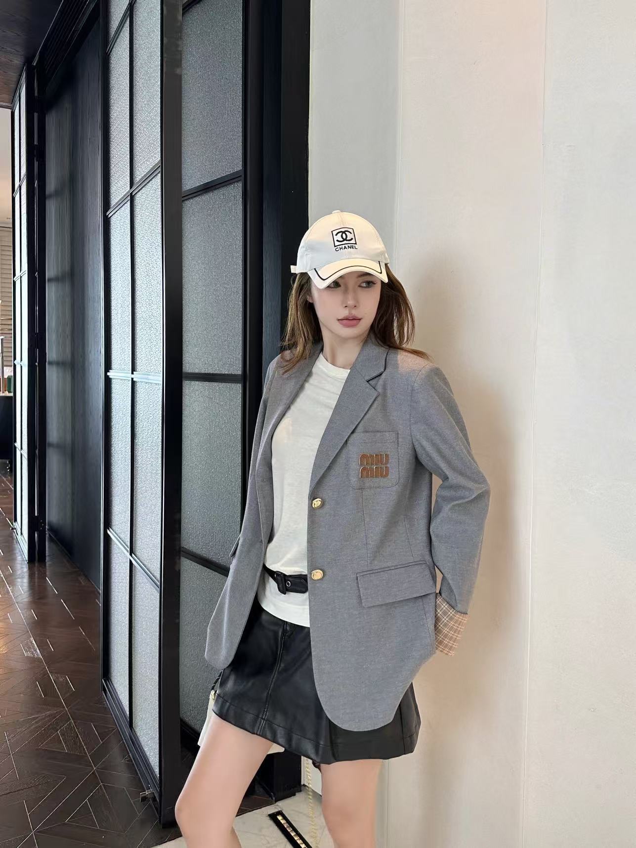 M1UM1U ミニマリスト レター スーツ ジャケット【50%割引+送料無料】