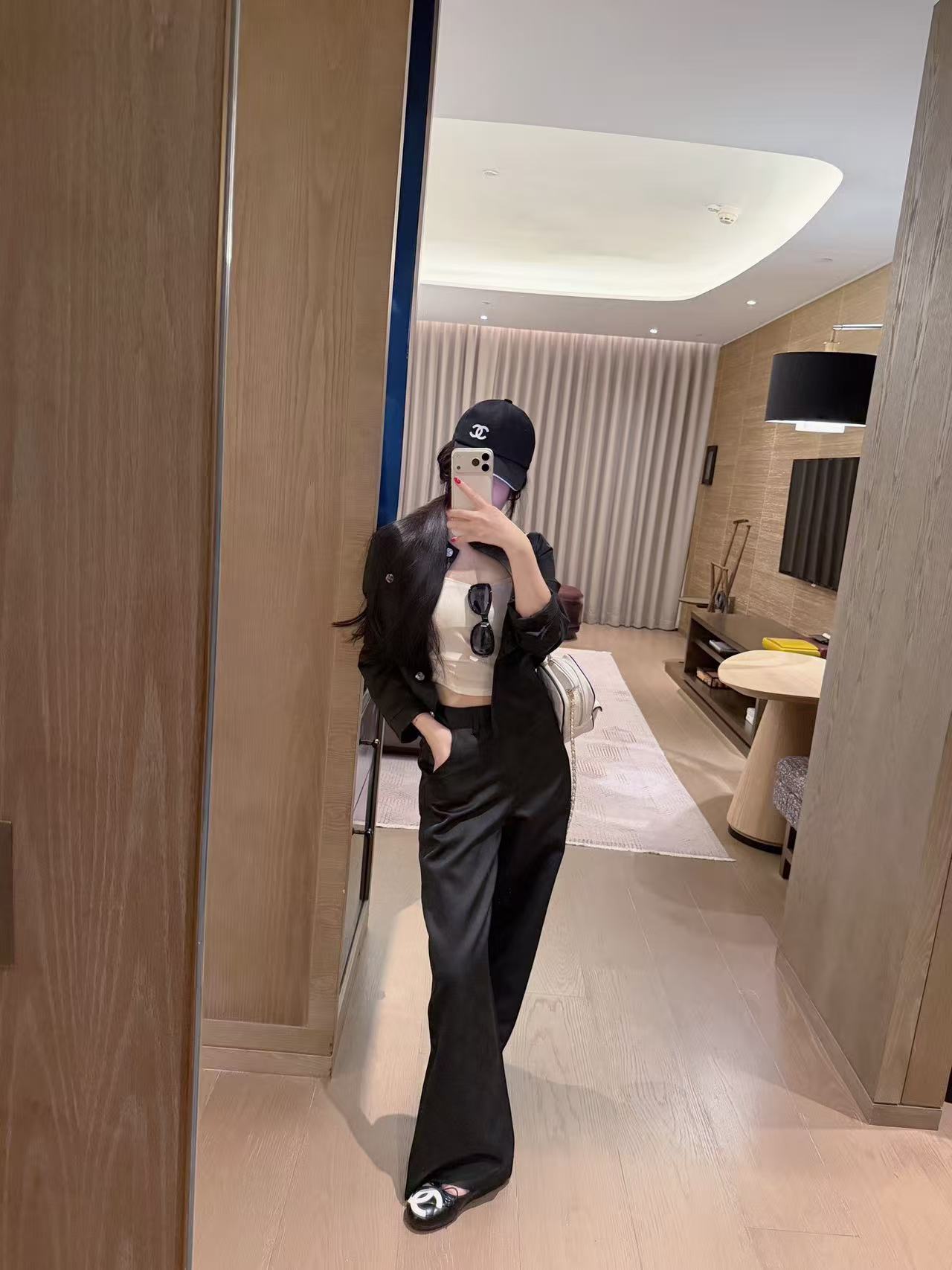 CHANE1 オールロゴジャケット+パンツ ツーピースセット【50%割引+送料無料】