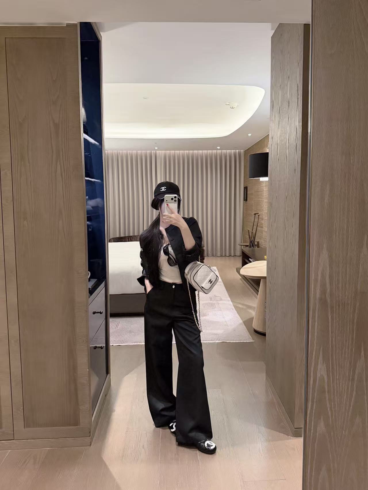 CHANE1 オールロゴジャケット+パンツ ツーピースセット【50%割引+送料無料】