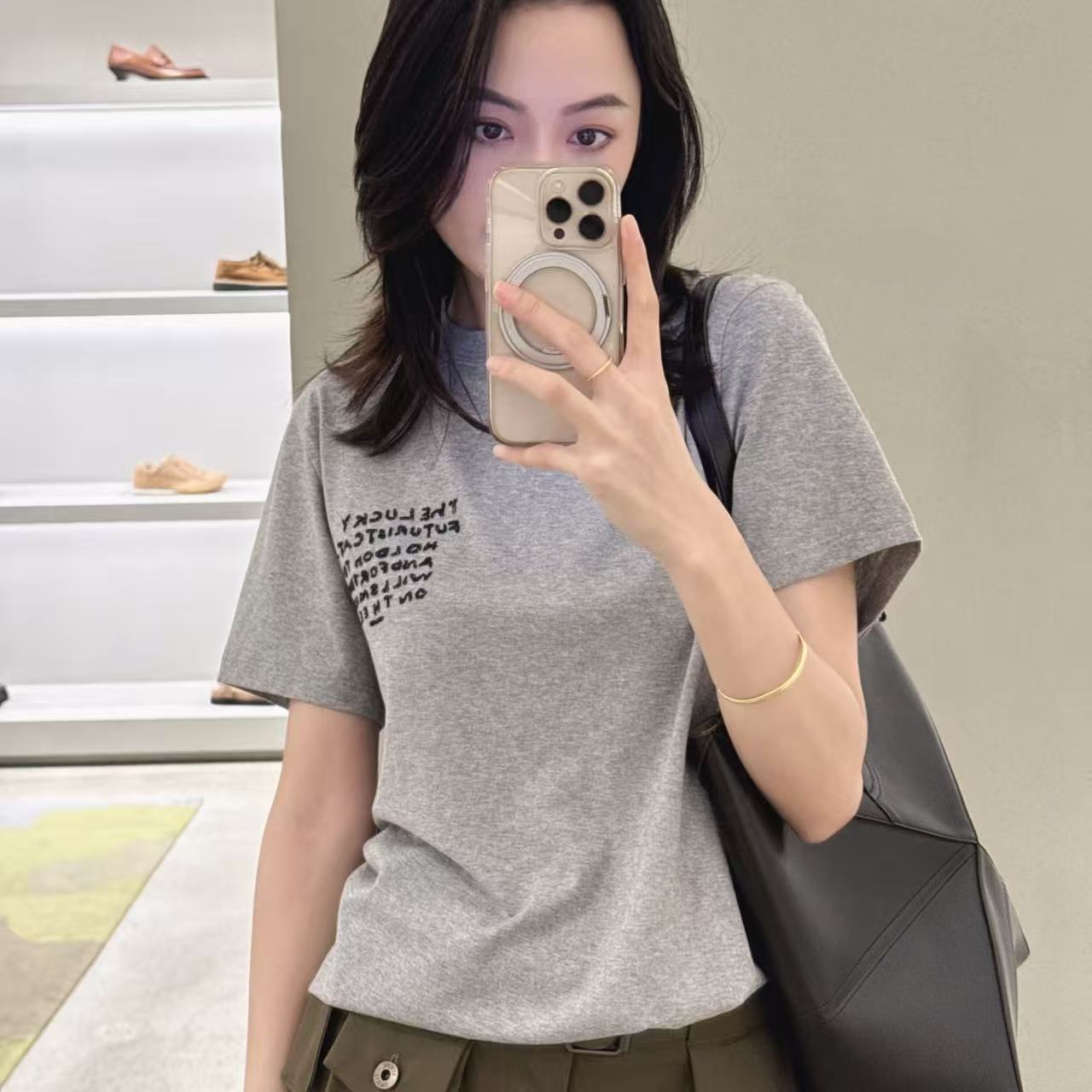 L0WEW 猫刺繍レターTシャツ【50％割引+送料無料】