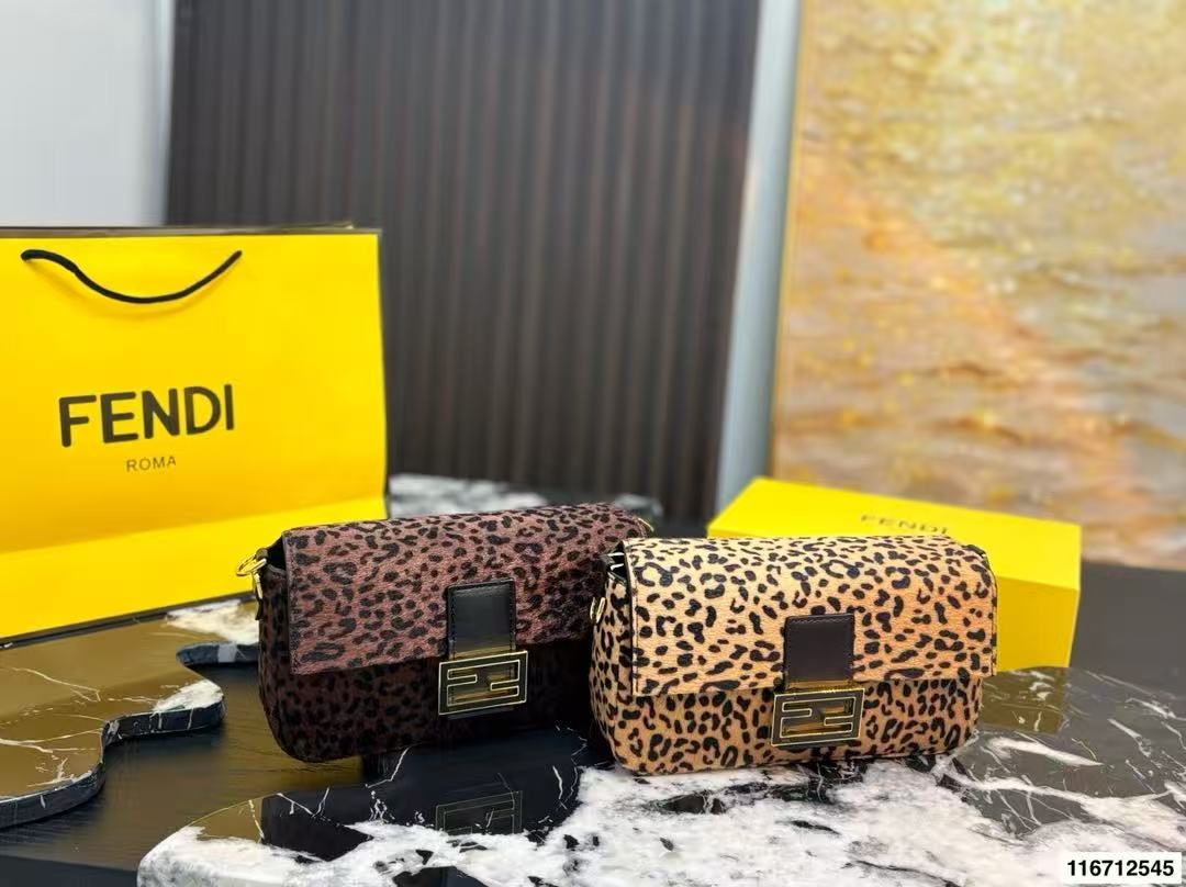 FEND1 レオパードプリント バゲットハンドバッグ【50％割引+送料無料】
