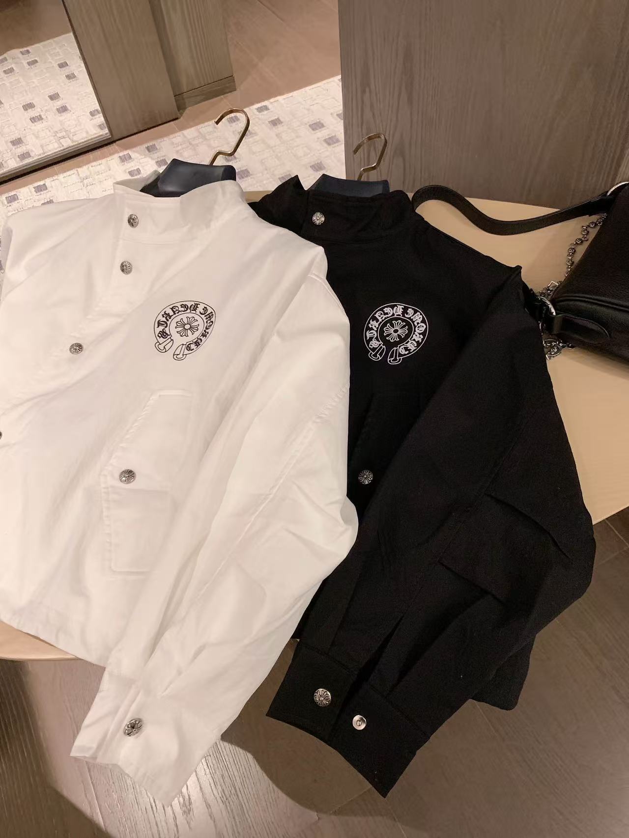 Chr0me Heartsボタンダウントレンチコート【50%割引+送料無料】