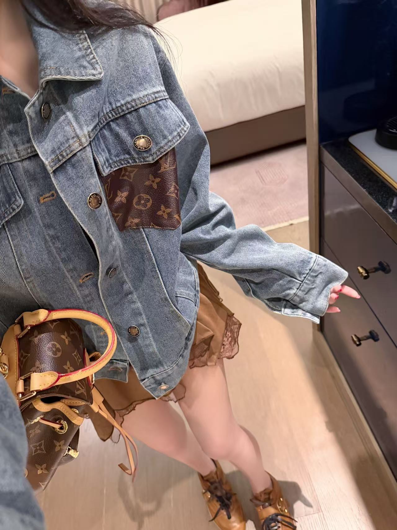 LV刺繍レターデニムジャケット【50％割引+送料無料】