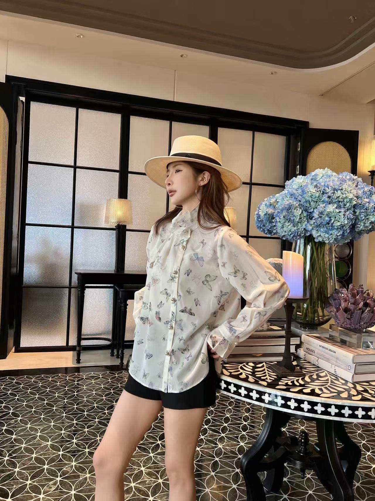 DIORの高品質プリントバタフライシャツ【50%割引+送料無料】