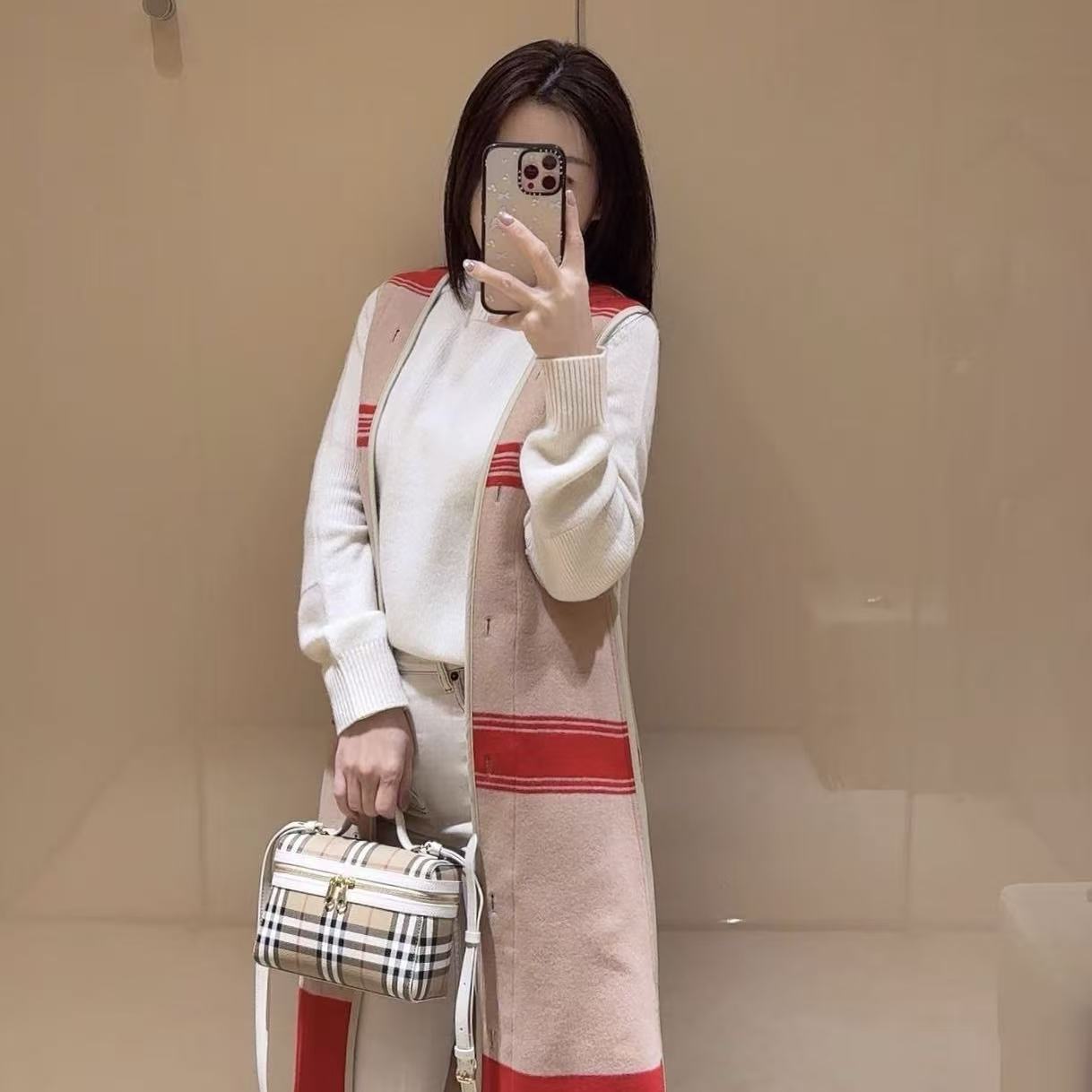 BUR8ERRYチェックハンドバッグ【50％割引+送料無料】