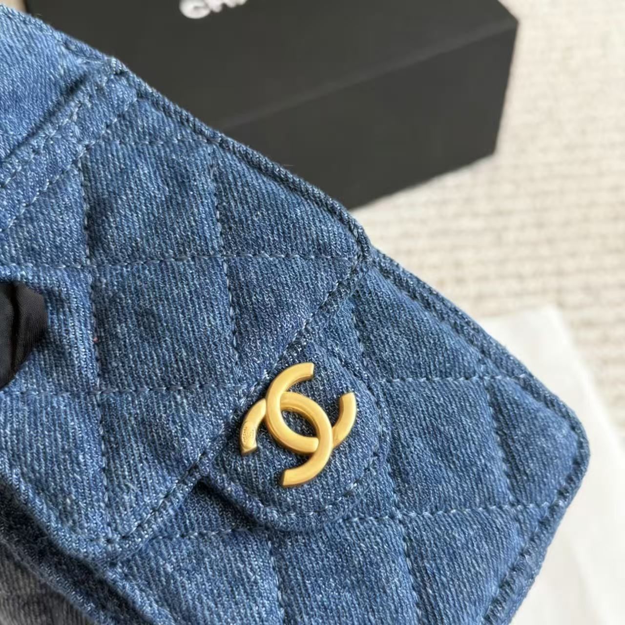 CHANE1 デニムチェーンショルダーバッグ【50%割引+送料無料】