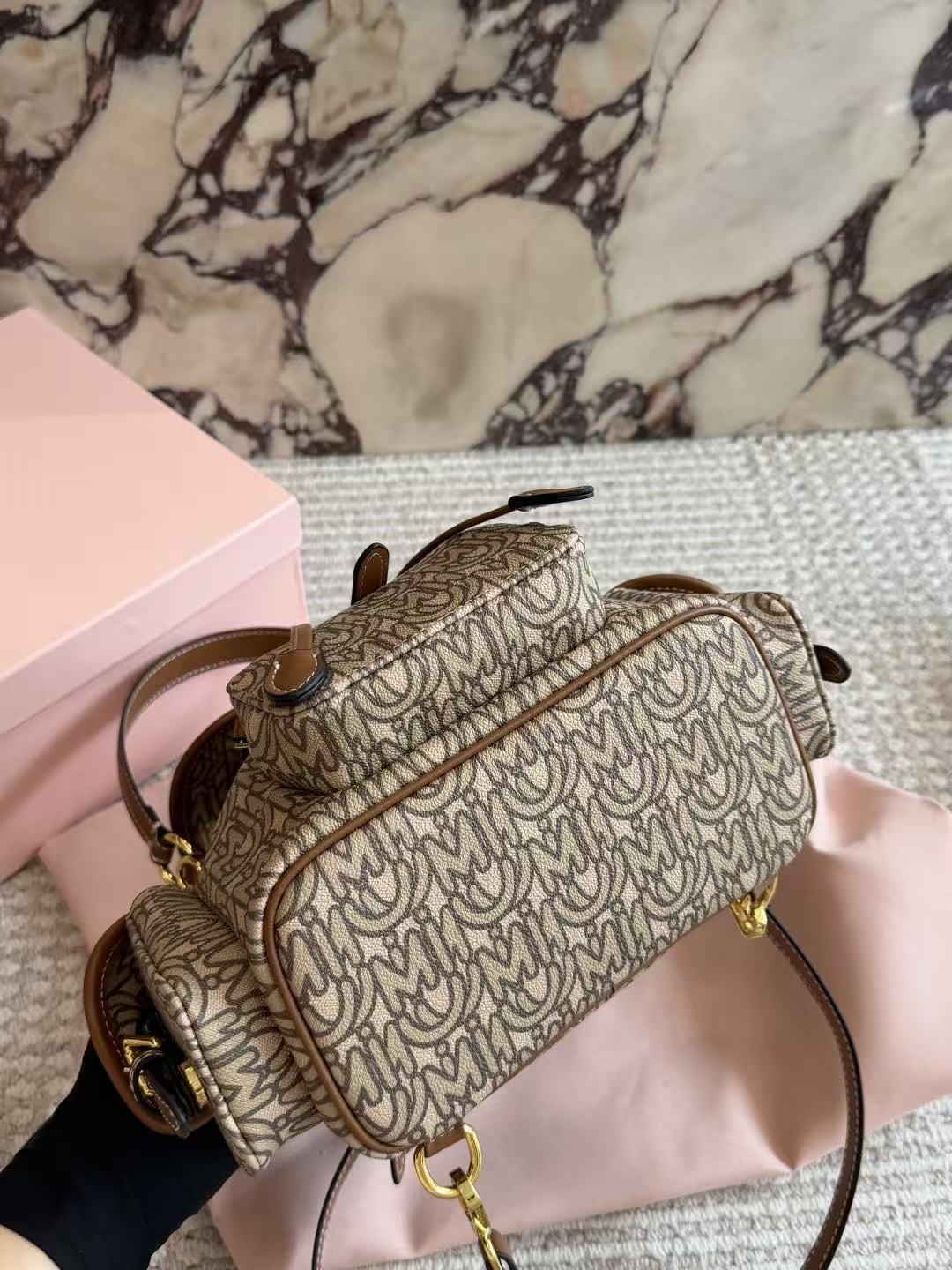 M1UM1U レターバックパック【50%割引+送料無料】