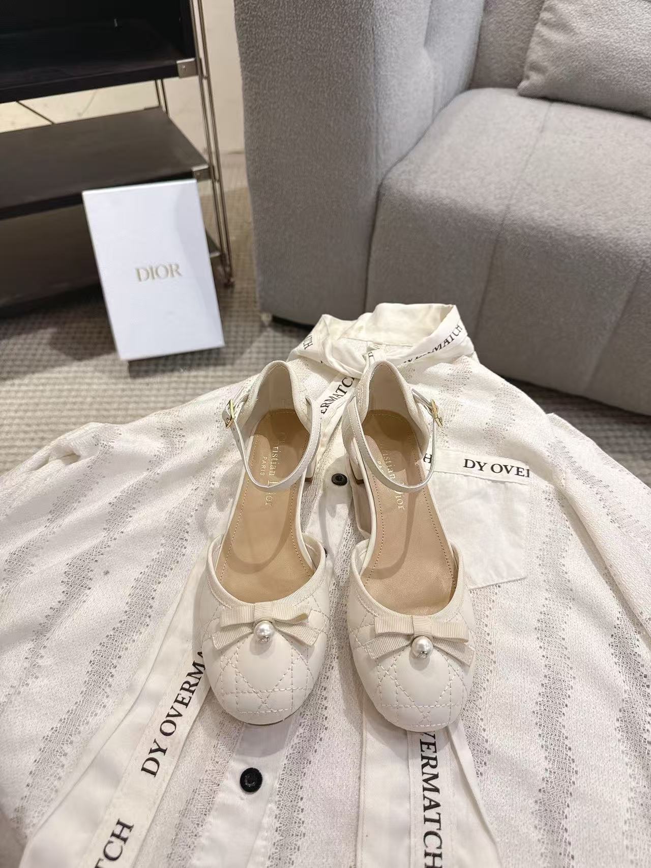 DIOR 高品質チェックパールローヒールシューズ【50％割引+送料無料】