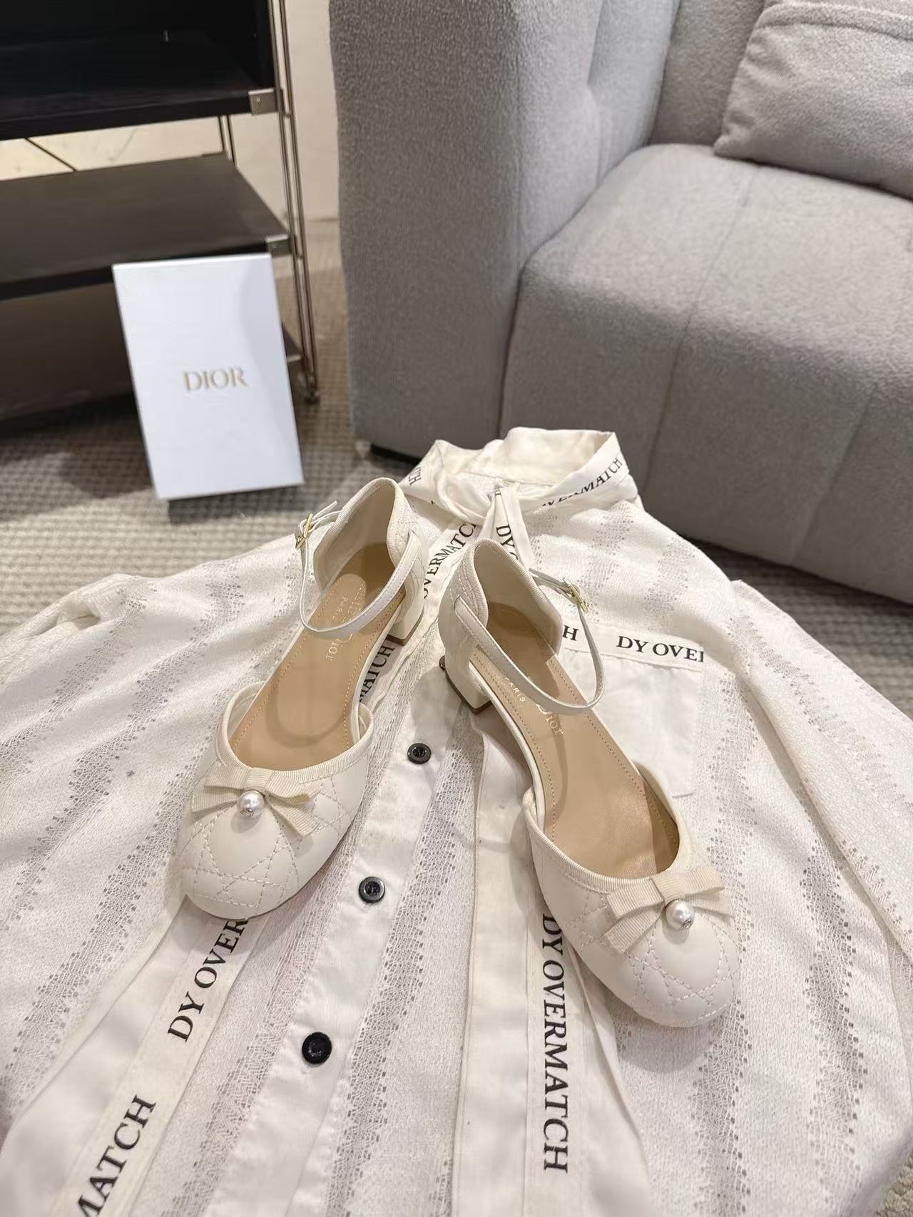 DIOR 高品質チェックパールローヒールシューズ【50％割引+送料無料】