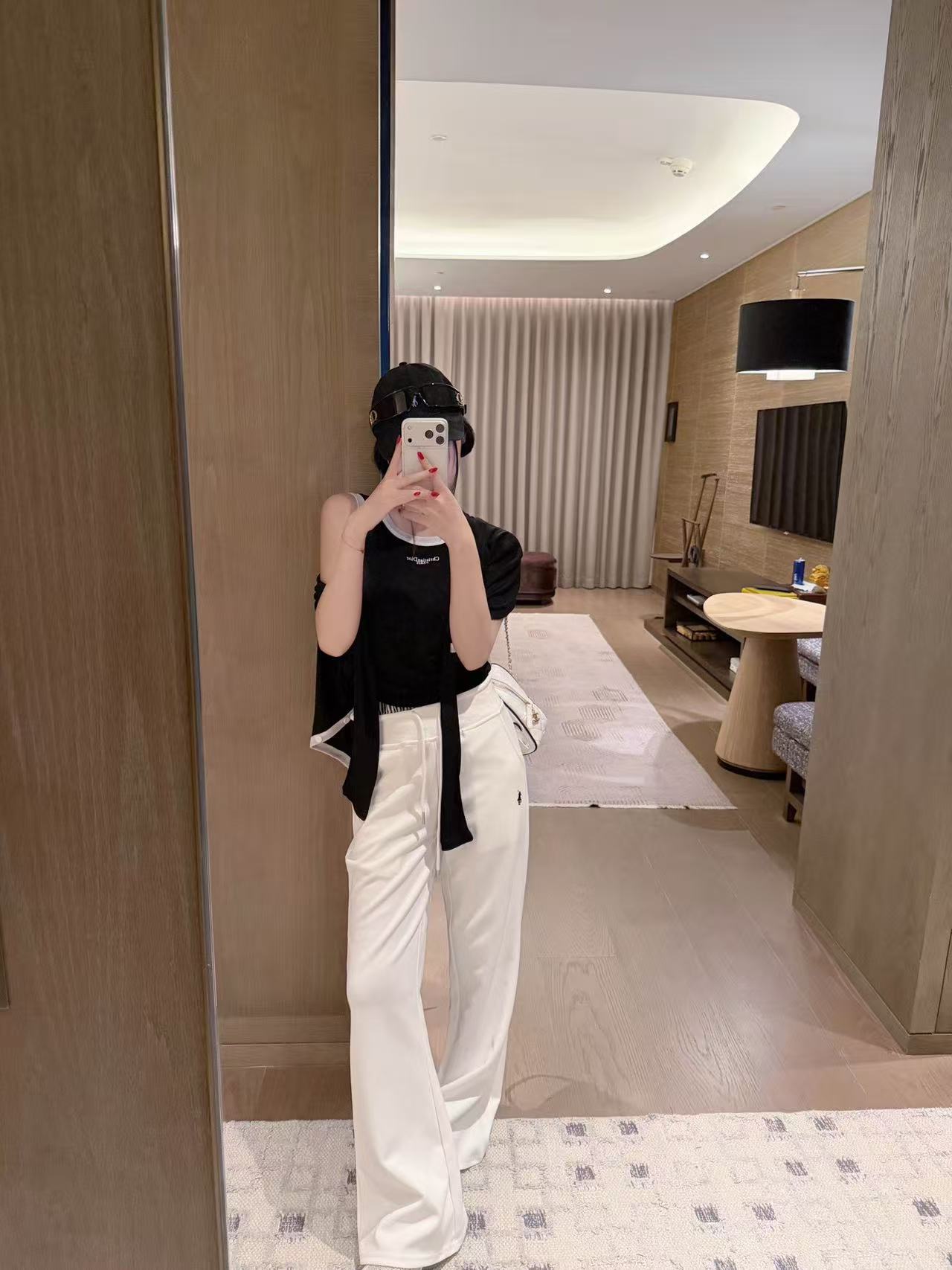 DIOR ウールベスト + カーディガン ツーピースセット【50％割引+送料無料】