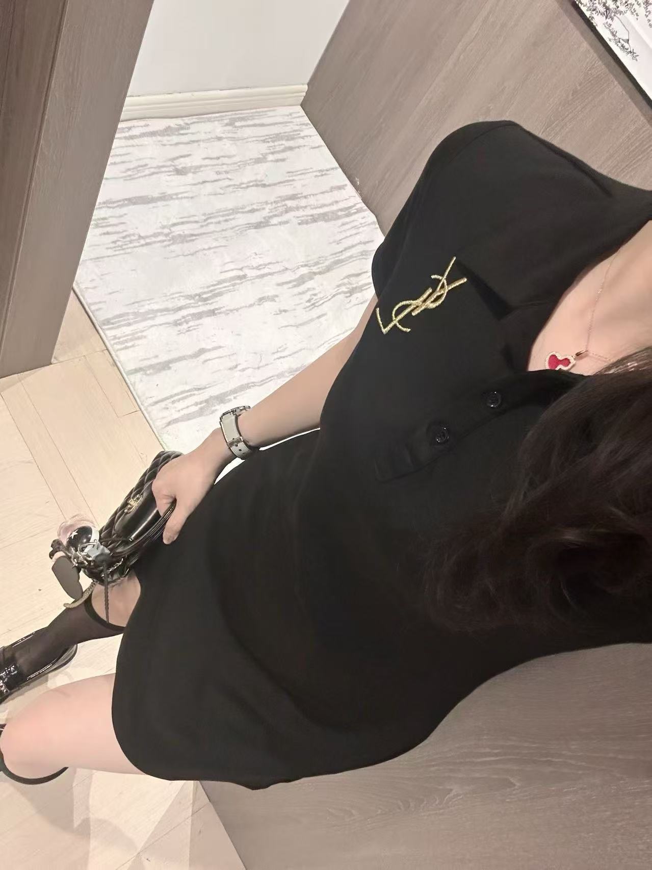 YSL 刺繍ロゴ 半袖ドレス【50％割引+送料無料】