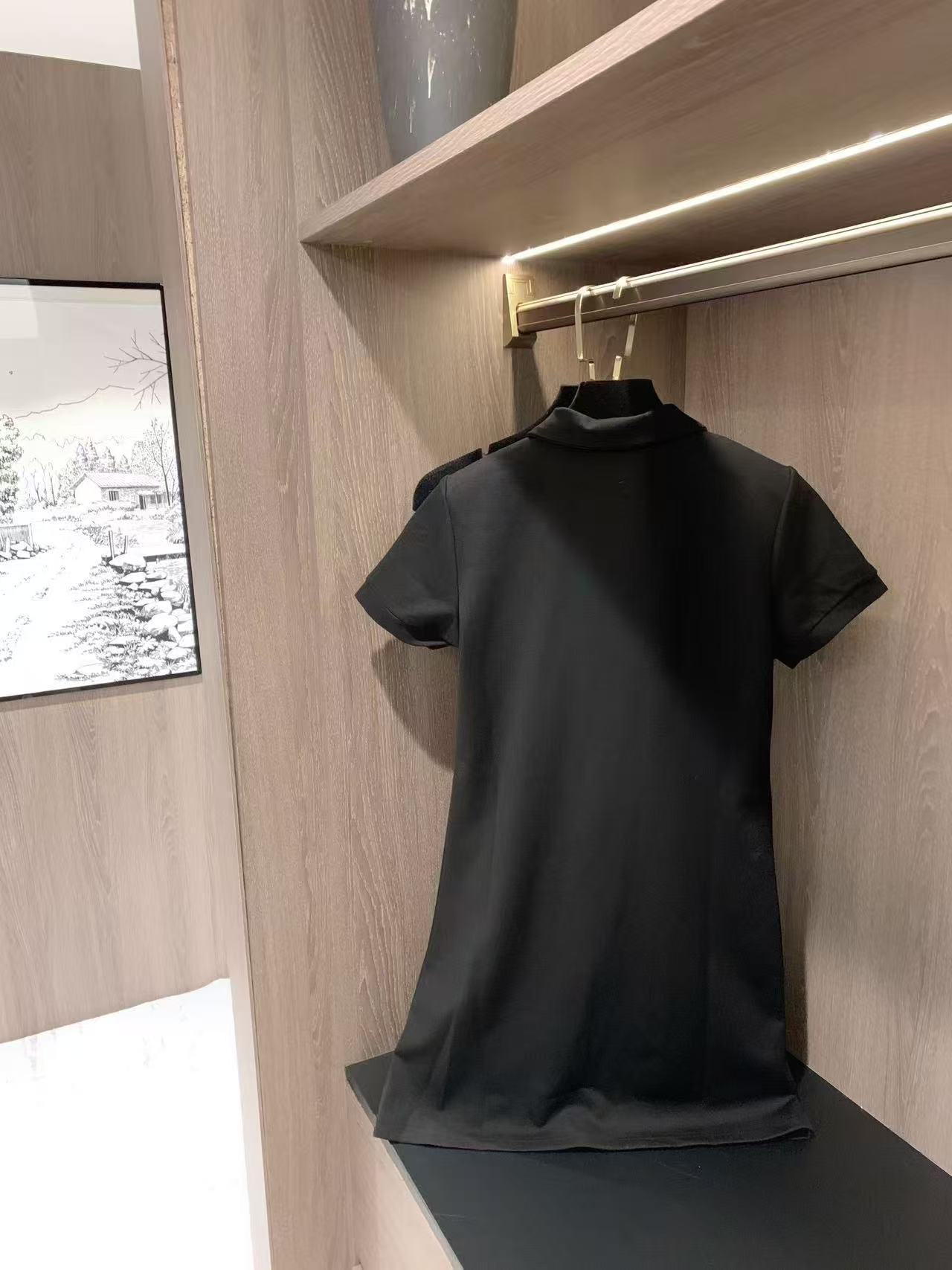 YSL 刺繍ロゴ 半袖ドレス【50％割引+送料無料】