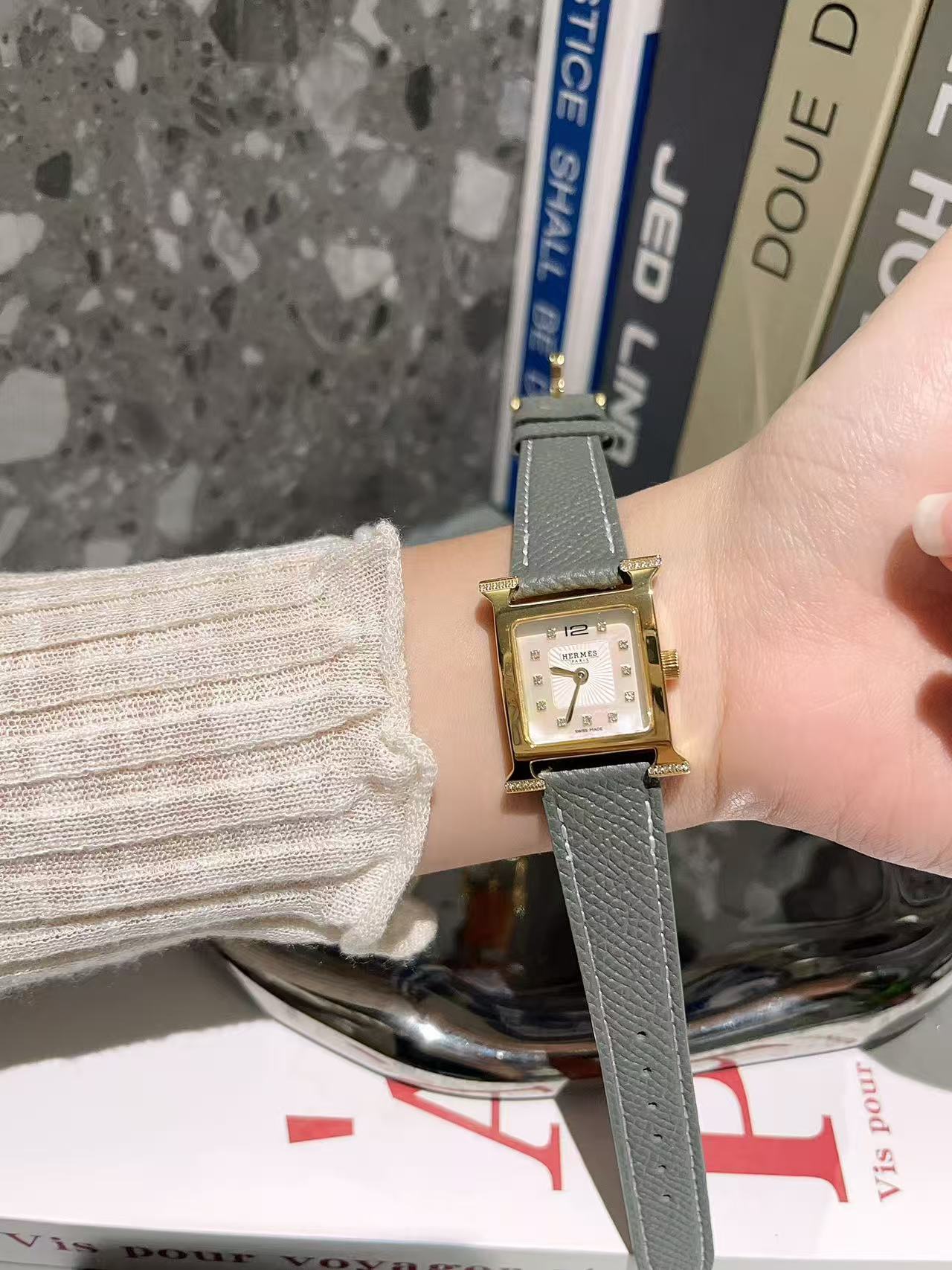 HERME5 高品質レザーウォッチ【50％割引+送料無料】