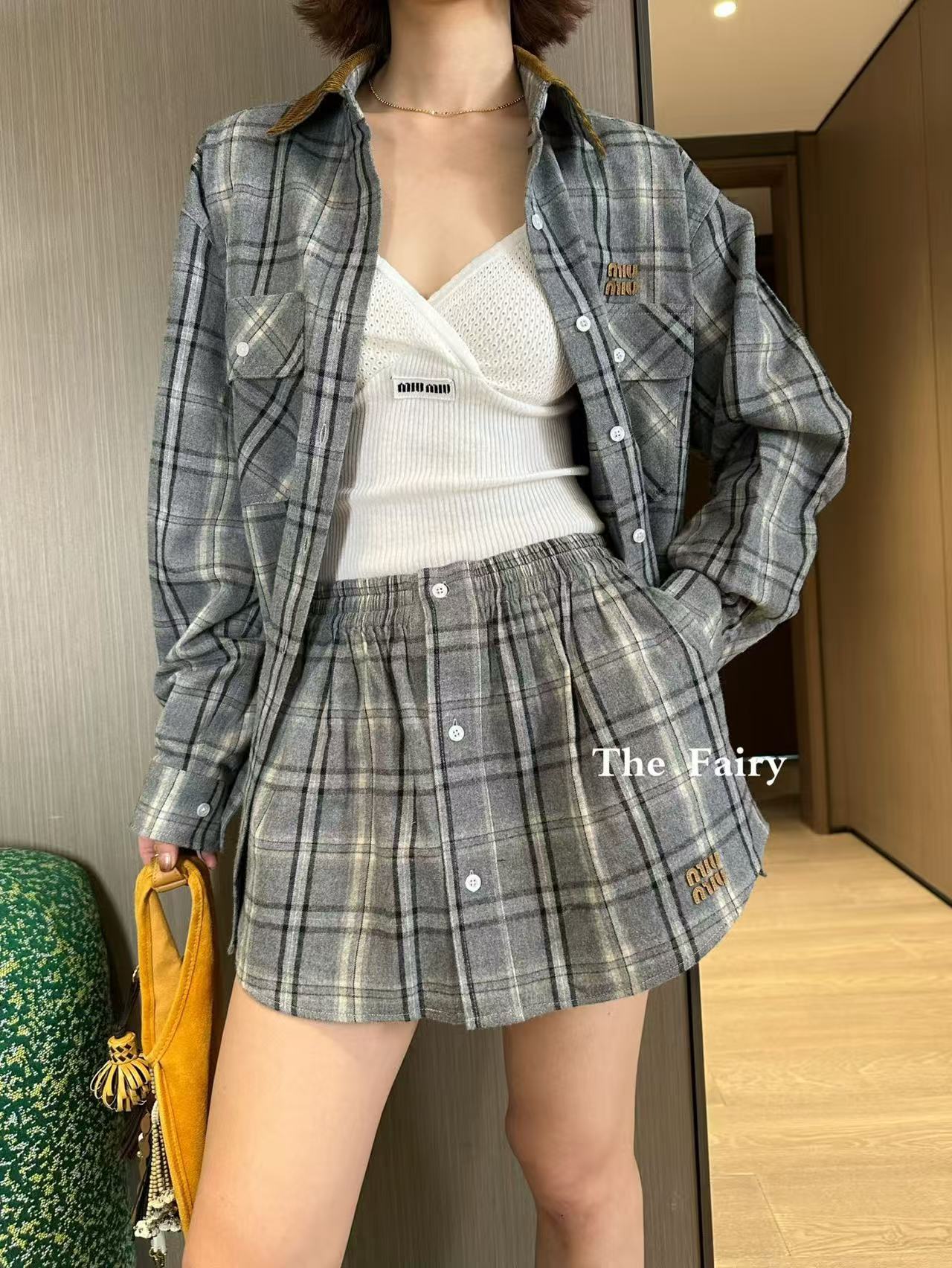 M1UM1U チェックシャツとスカートのツーピースセット【50％割引+送料無料】