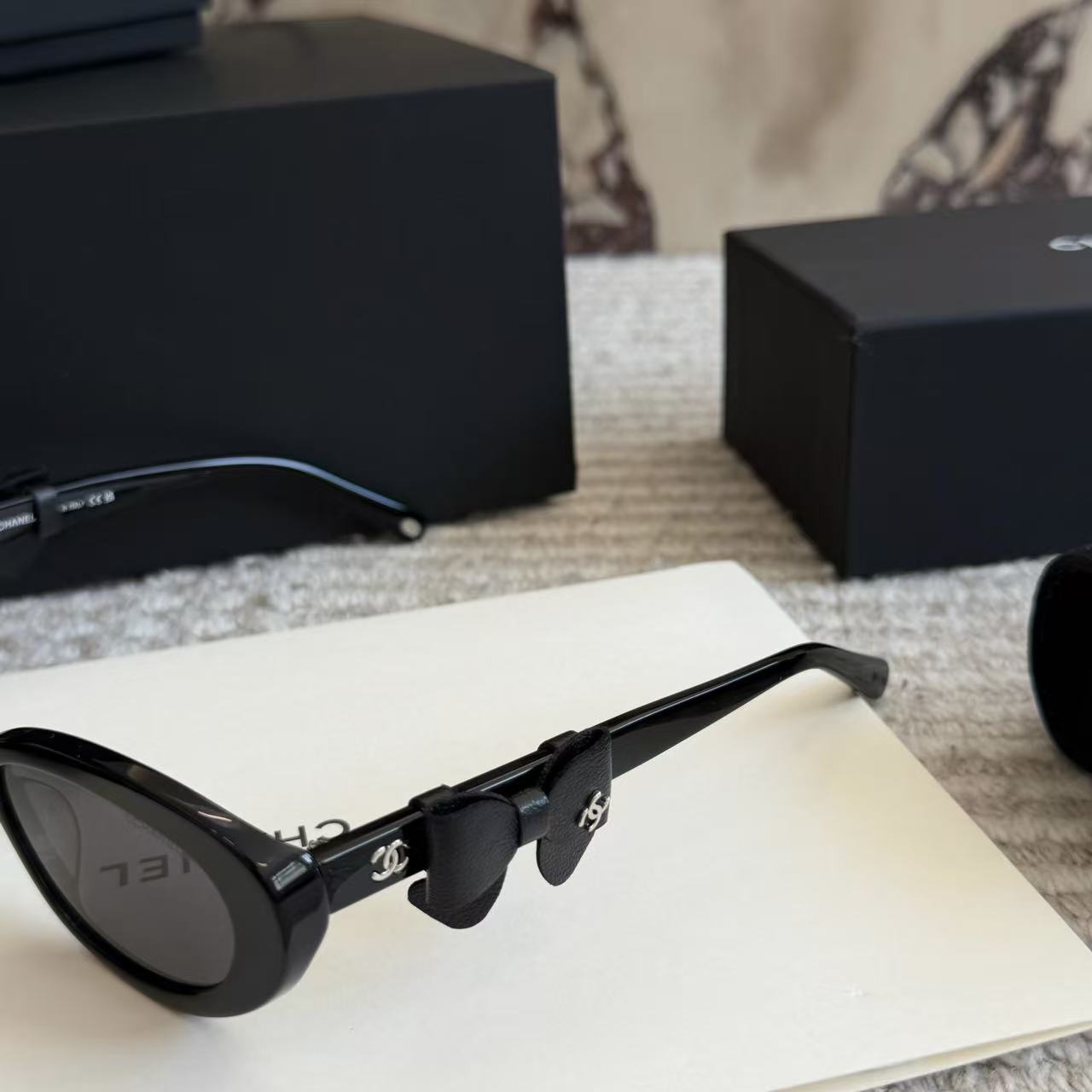 CHANE1 ボウ ダブルC グラス【50%割引+送料無料】