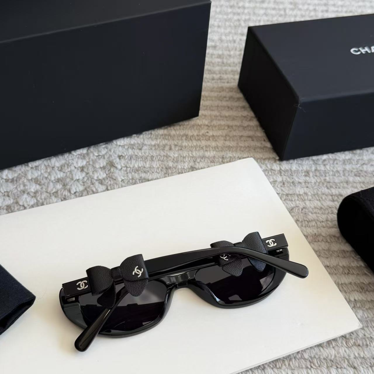 CHANE1 ボウ ダブルC グラス【50%割引+送料無料】