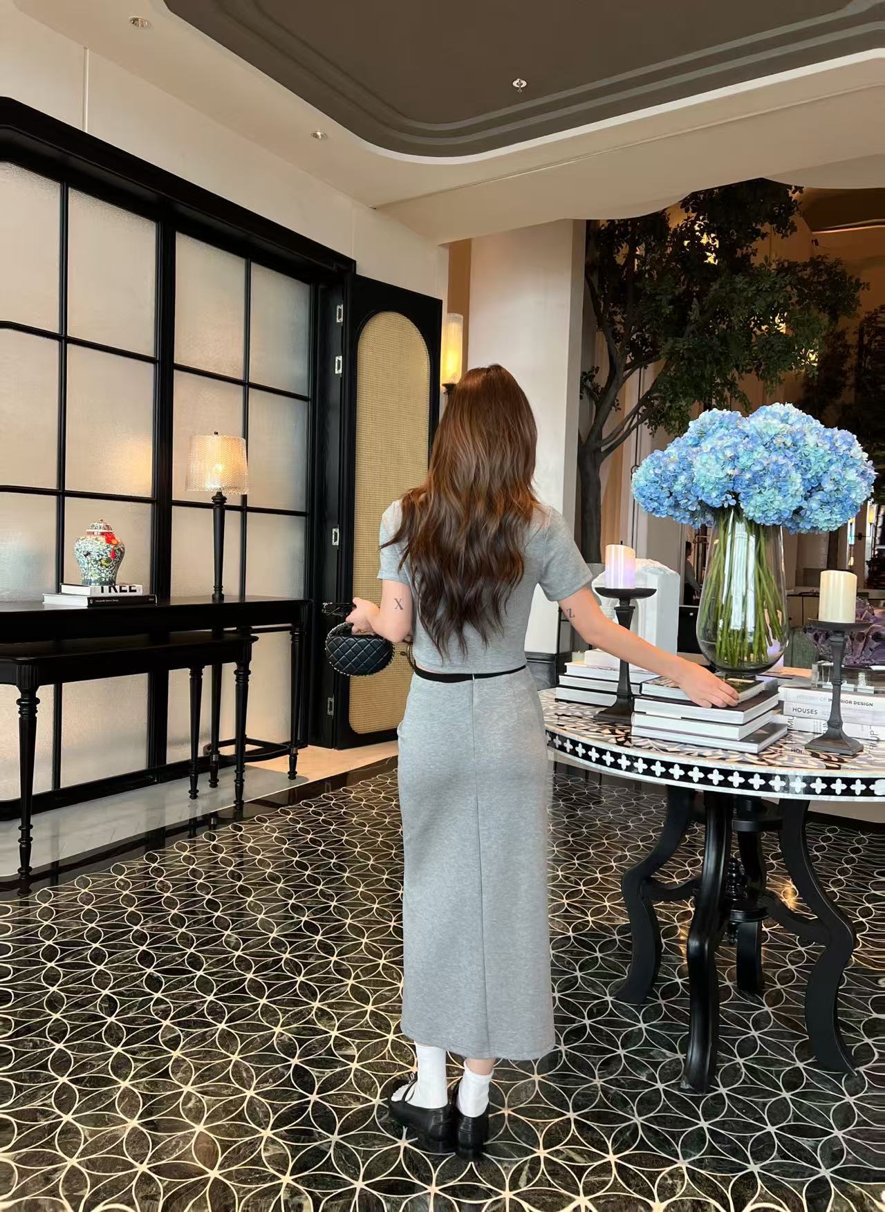 CHANE1 高品質ダブルC Tシャツ+スカート ツーピースセット【50%割引+送料無料】