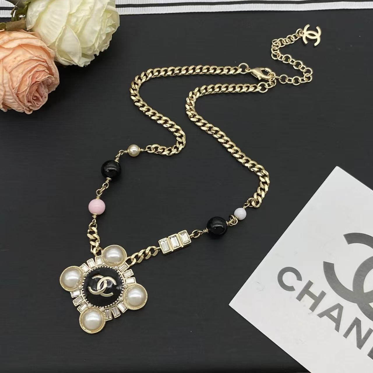 CHANE1 ダブルCパールネックレス【50％割引+送料無料】