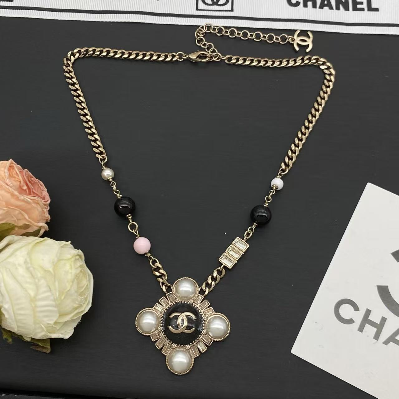 CHANE1 ダブルCパールネックレス【50％割引+送料無料】