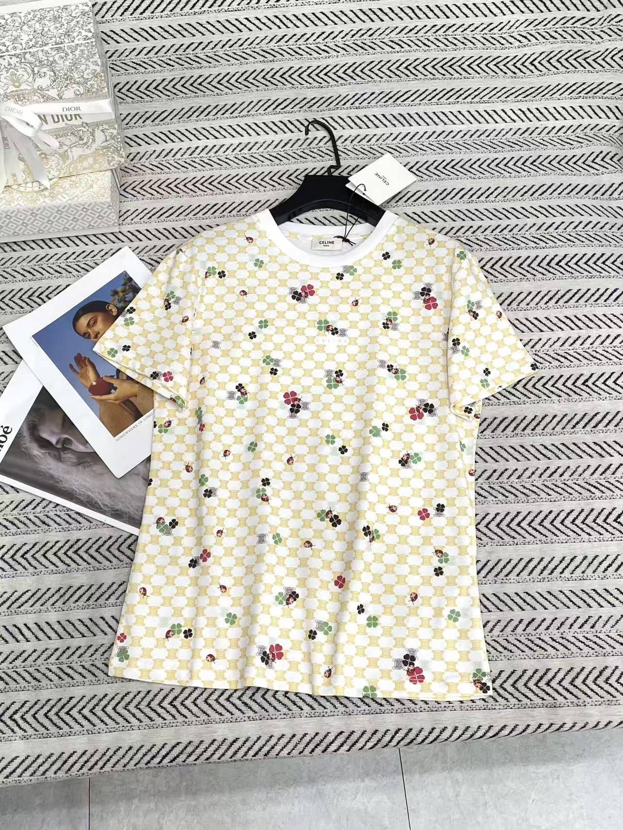 CELINE 凱旋門 レタープリント Tシャツ【50％割引+送料無料】