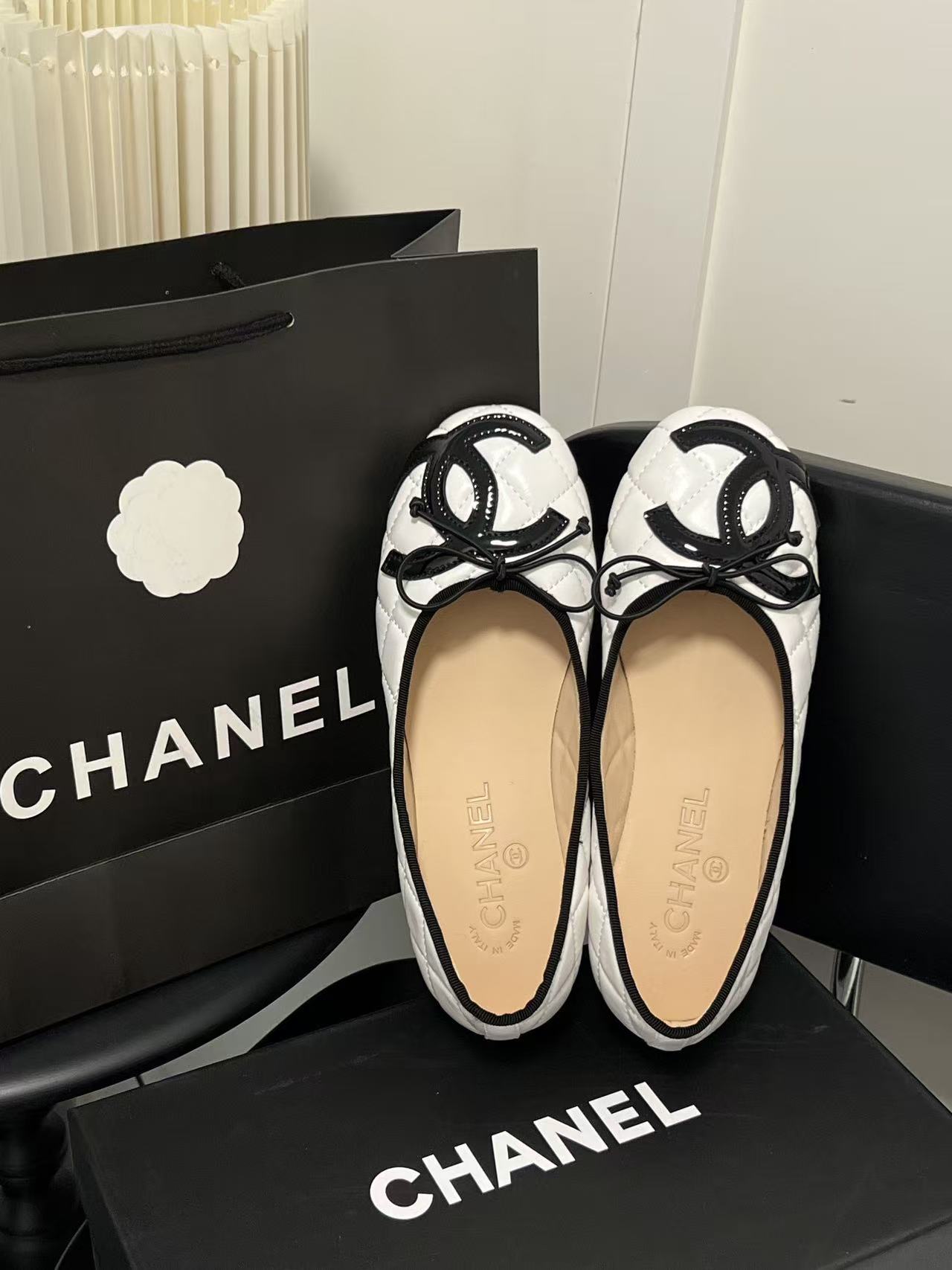CHANE1 ダブルCチェック柄フラットシューズ【50％割引+送料無料】