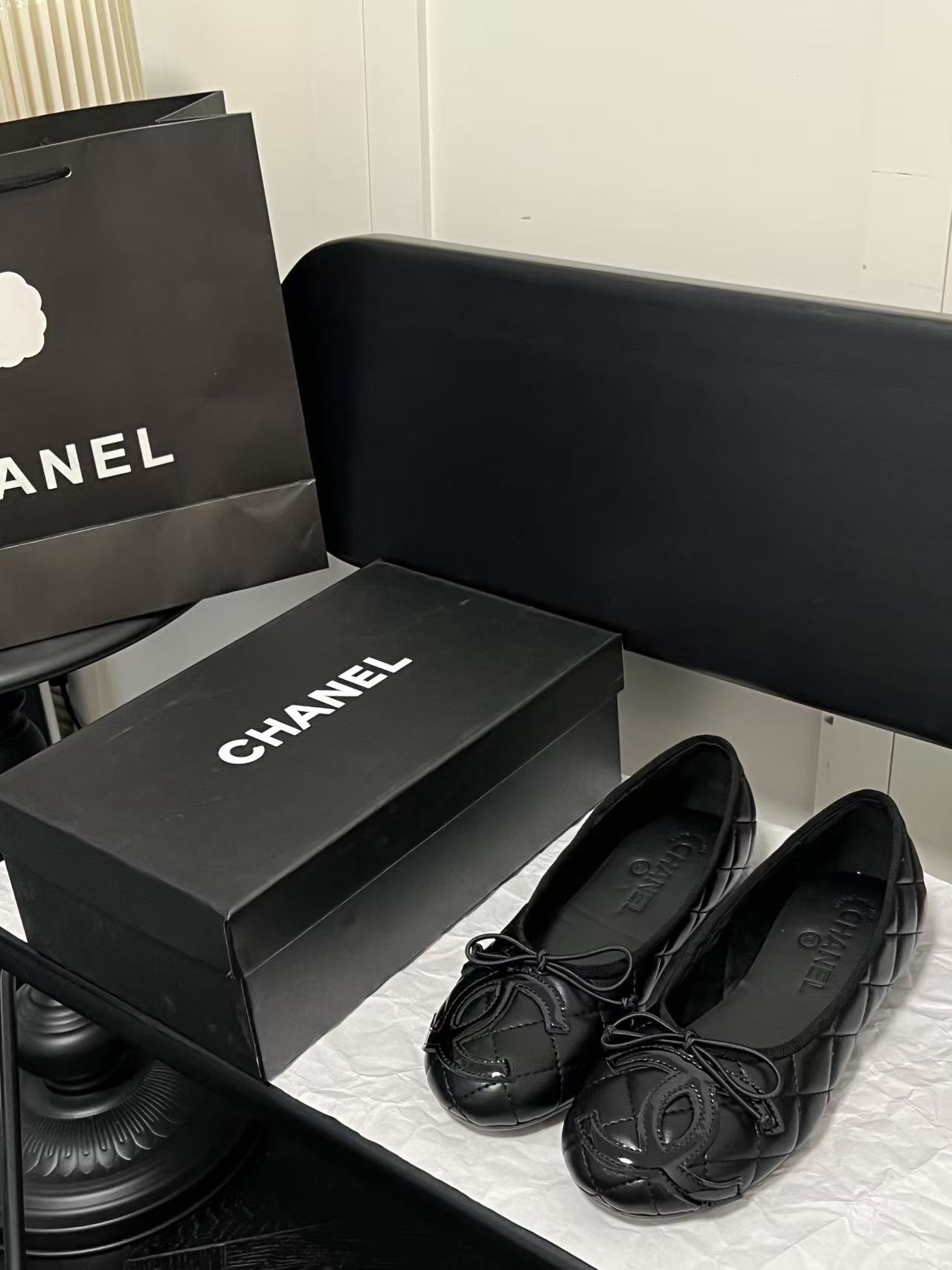 CHANE1 ダブルCチェック柄フラットシューズ【50％割引+送料無料】