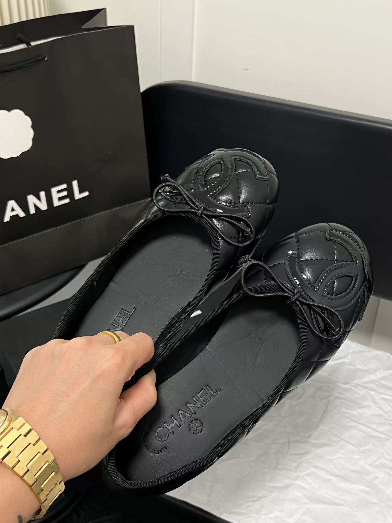CHANE1 ダブルCチェック柄フラットシューズ【50％割引+送料無料】