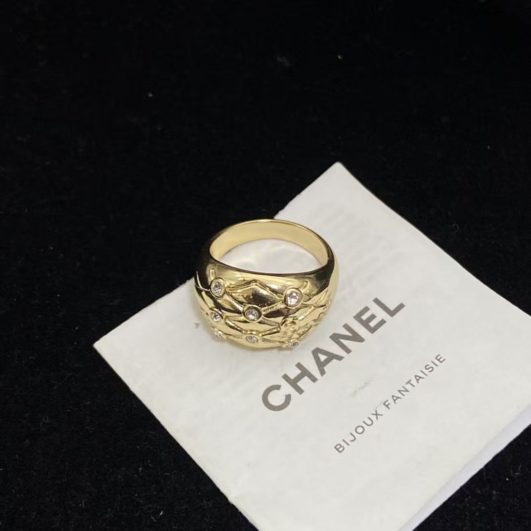CHANE1 ダブルC クアトロダイヤモンドリング【50％割引+送料無料】