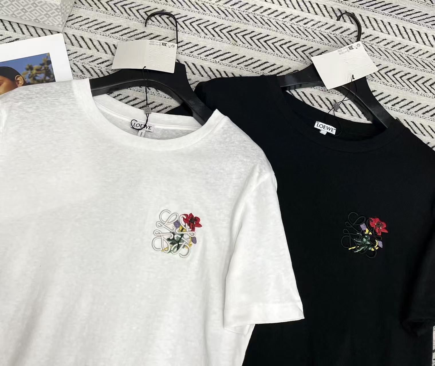 L0WEW 刺繍プリントTシャツ【50％割引+送料無料】