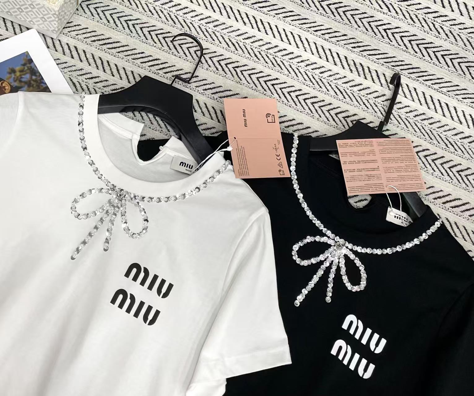 M1UM1U ダイヤモンドボウTシャツ【50％割引+送料無料】