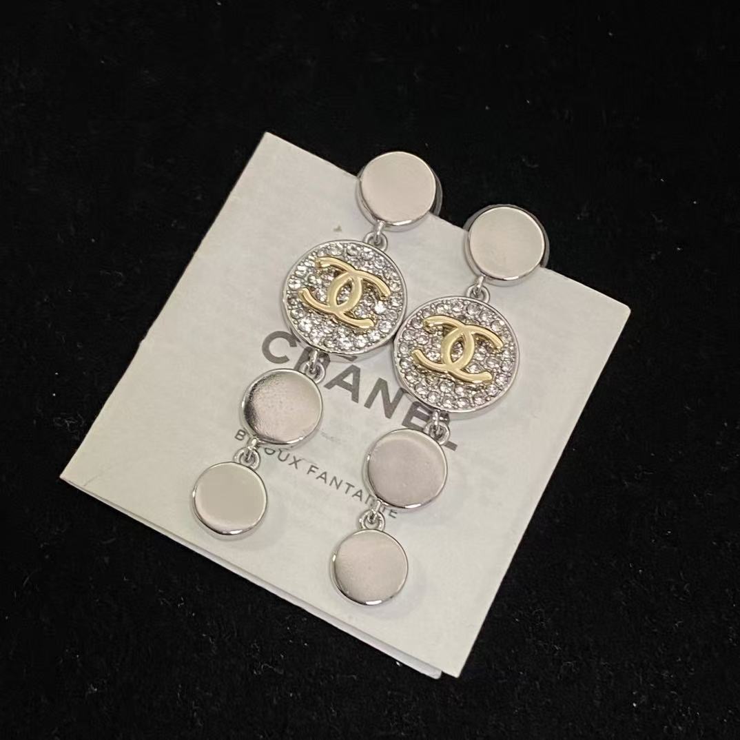 CHANE1 フルダイヤモンド ダブルCタッセルイヤリング【50％割引+送料無料】