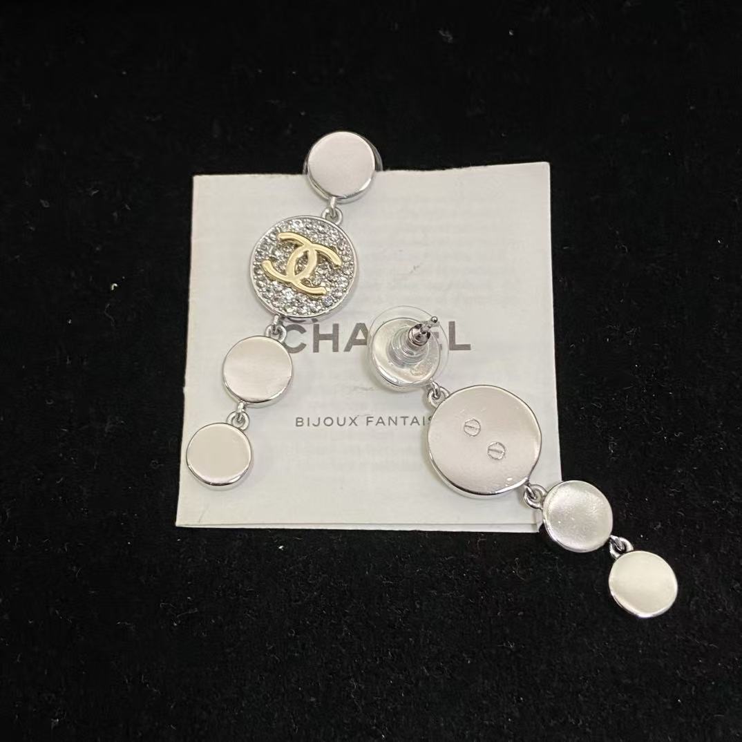 CHANE1 フルダイヤモンド ダブルCタッセルイヤリング【50％割引+送料無料】