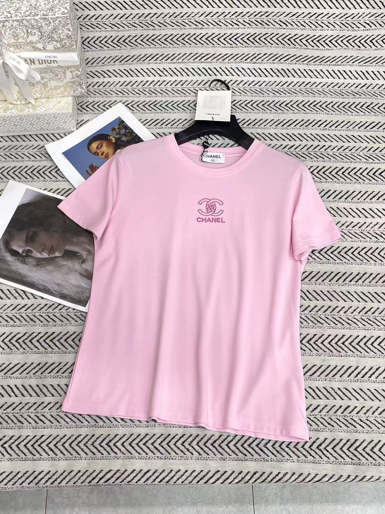 CHANE1 刺繍入りレターTシャツ【50％割引+送料無料】