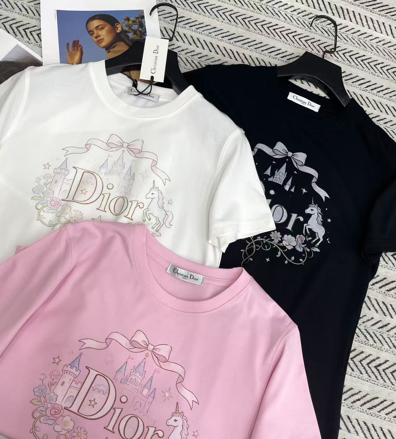DI0Rお城とポニー柄Tシャツ【50％割引+送料無料】