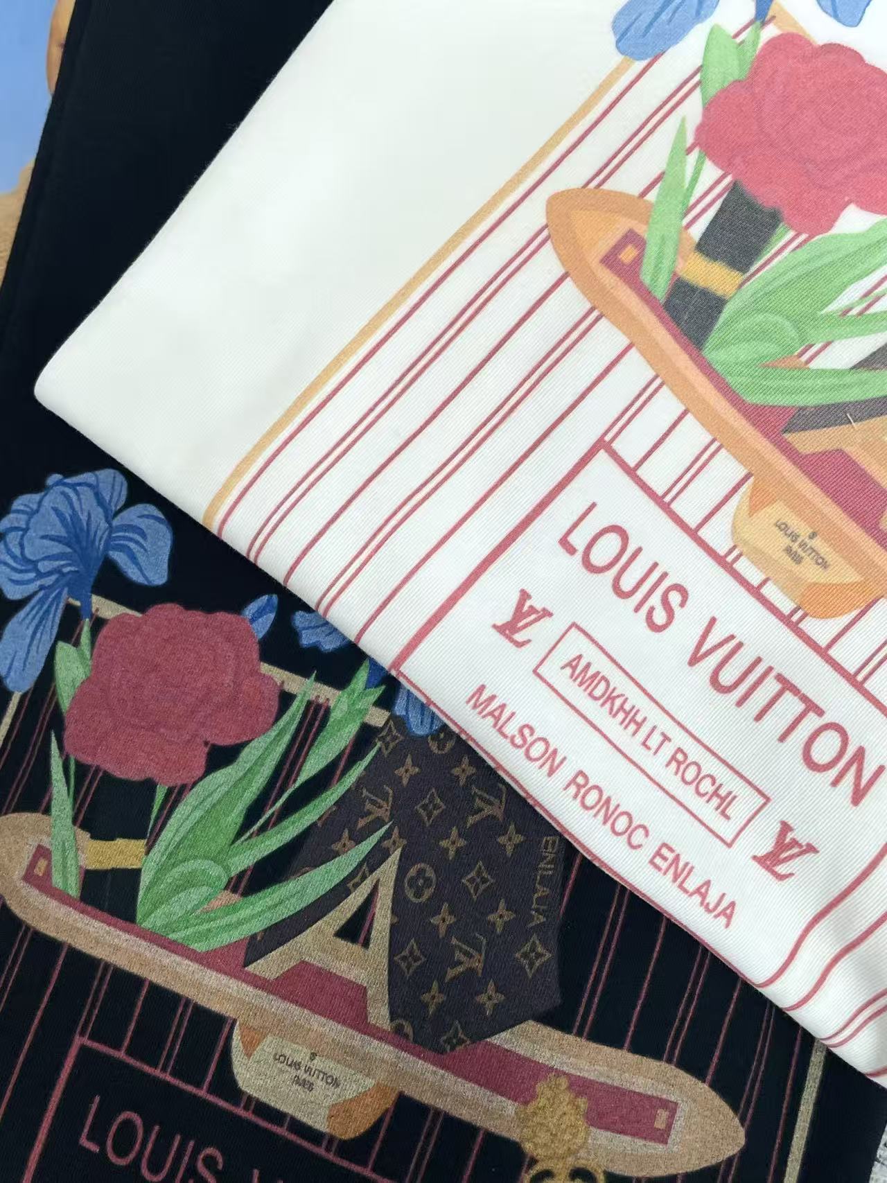 LV フラワーバッグ&レタリングTシャツ【50%割引+送料無料】