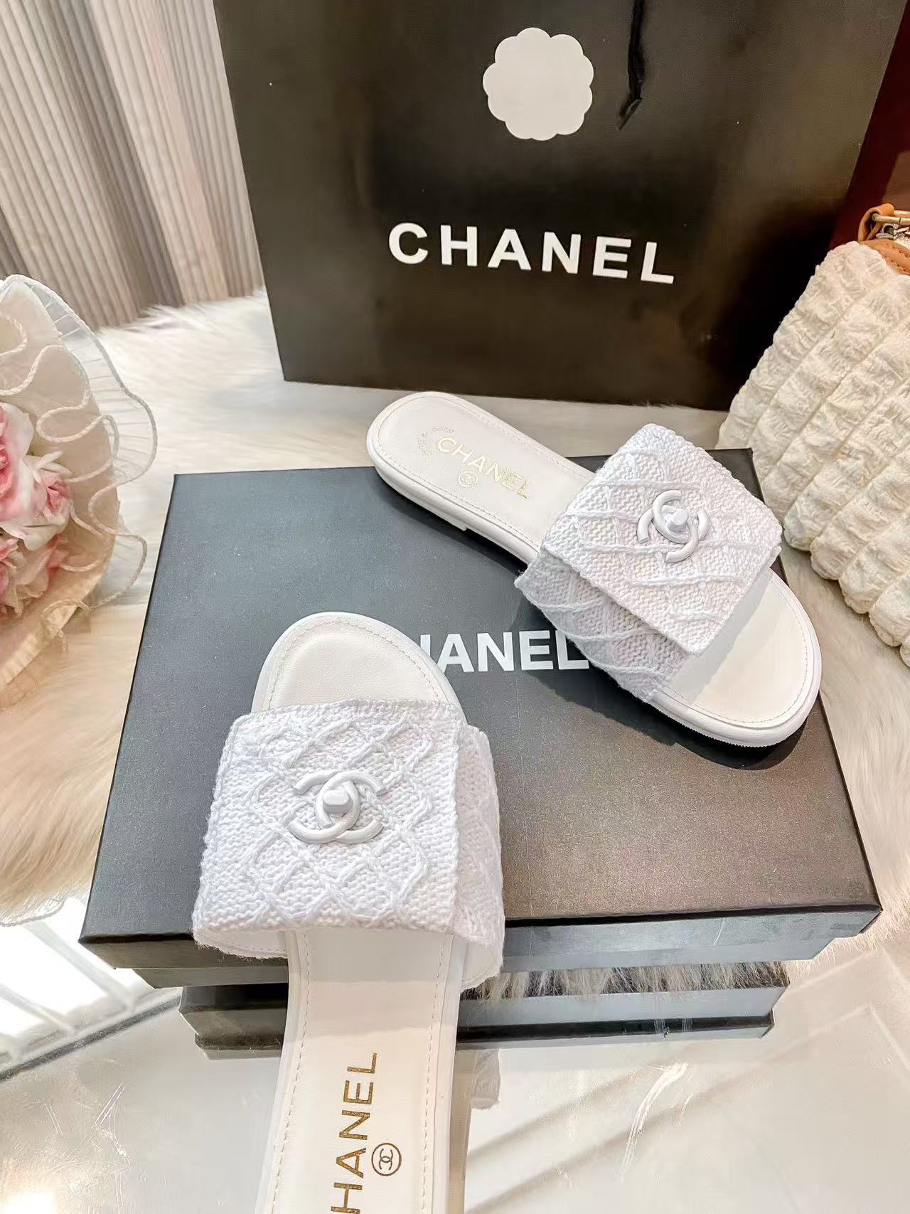 CHANE1 ダブルCチェック柄スリッパ【50％割引+送料無料】