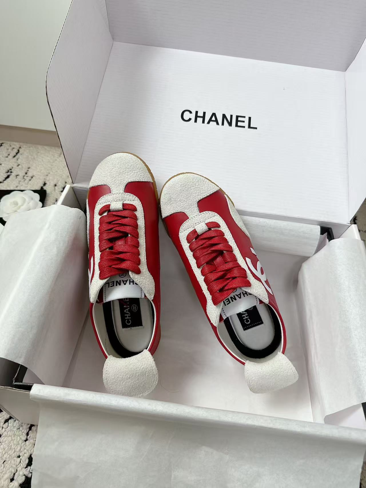 CHANEL 高品質 ダブルC カジュアルシューズ【50％割引+送料無料】