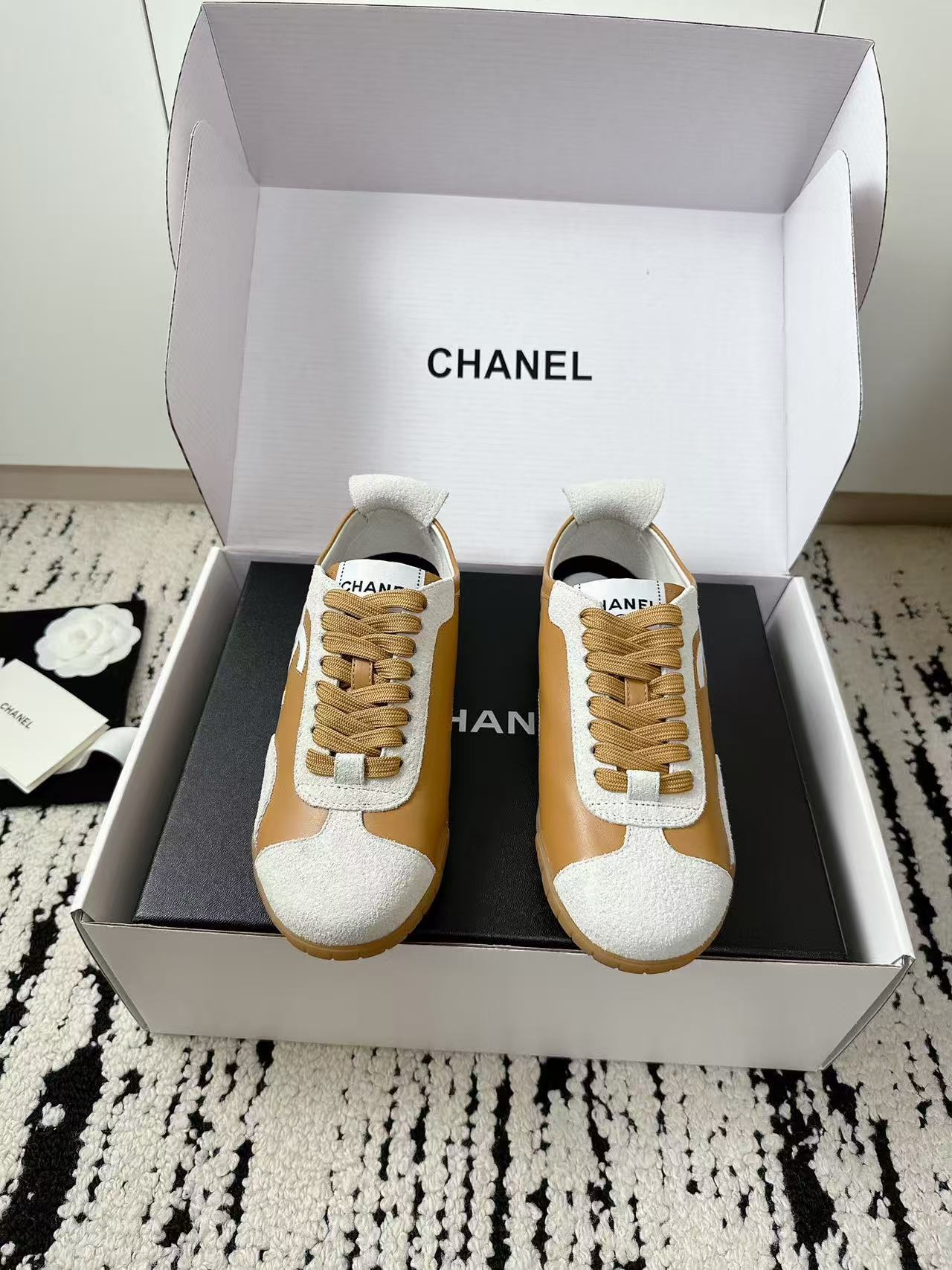 CHANEL 高品質 ダブルC カジュアルシューズ【50％割引+送料無料】