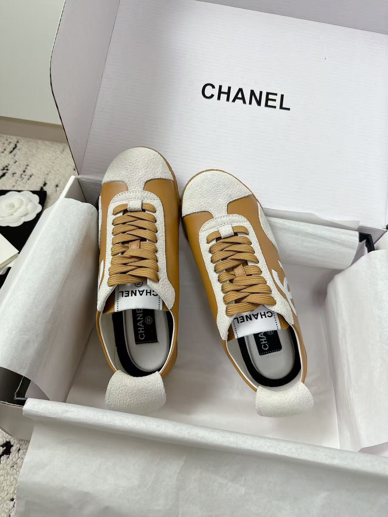 CHANEL 高品質 ダブルC カジュアルシューズ【50％割引+送料無料】