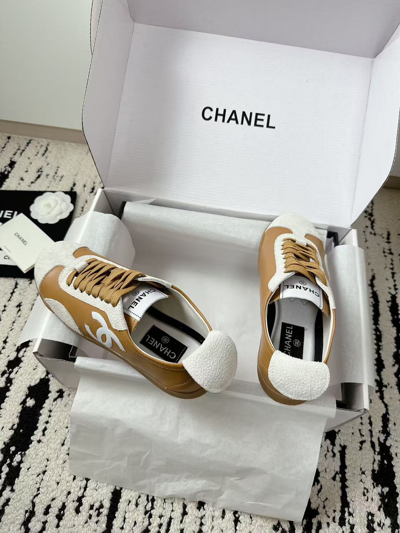 CHANEL 高品質 ダブルC カジュアルシューズ【50％割引+送料無料】