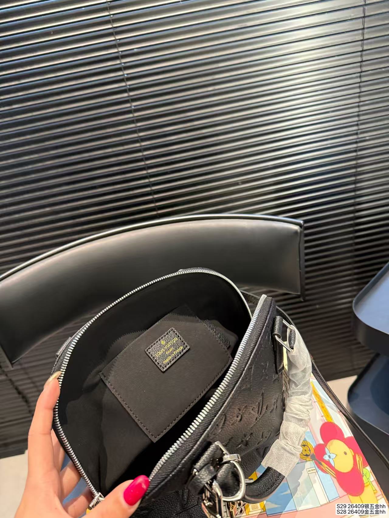 LV Alma Trunk BB貝殻のハンドバッグ【50％割引+送料無料】